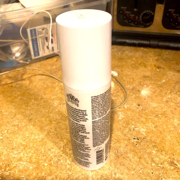 LABEL M SMOOTHING CRÈME. -NEW- PRICED TO SELL BELOW WHOLESALE. - Picture 3 of 3